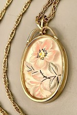 Victorian Floral Cameo Necklace Pink Poppy Gold Tone Rope Chain Reverse Painted