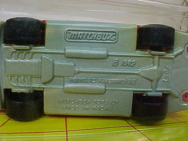 1982 MATCHBOX SUPERFAST #12 RED 82 PONTIAC FIREBIRD S/E NEW ON CARD - Image 3 of 3