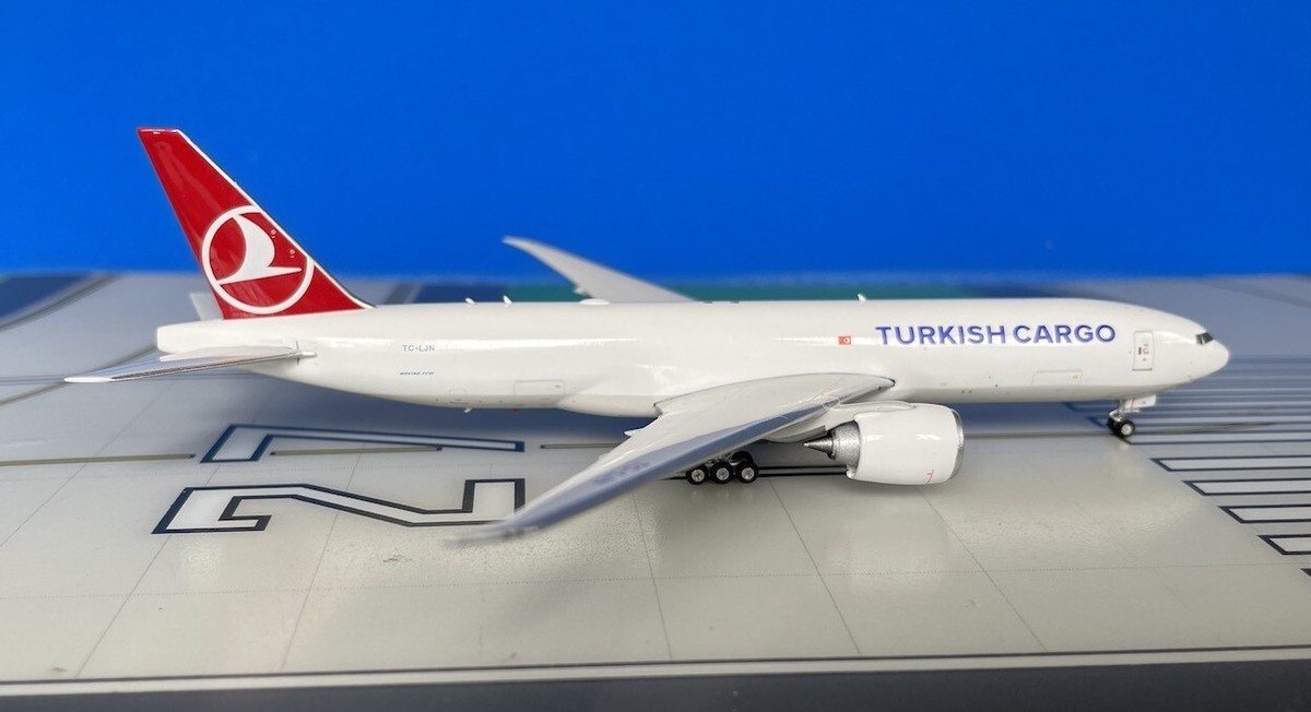 ターキッシュカーゴ 777F TC-LJN 1/400 ターキッシュカーゴ 777F TC-LJN 1/400 Turkish Cargo Boeing
