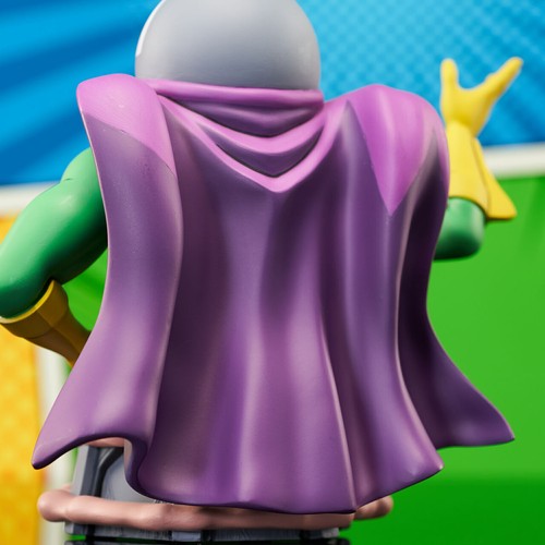 Gentle Giant Marvel Animated Mysterio Bust - Spider-Man - Picture 4 of 12