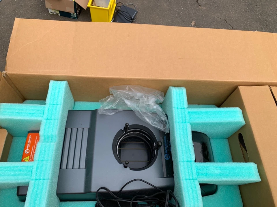 Microboards GX Disc Publisher CD/DVD Duplicator and Printer PX2-1000-01 w/ Lacie - Image 4 of 4