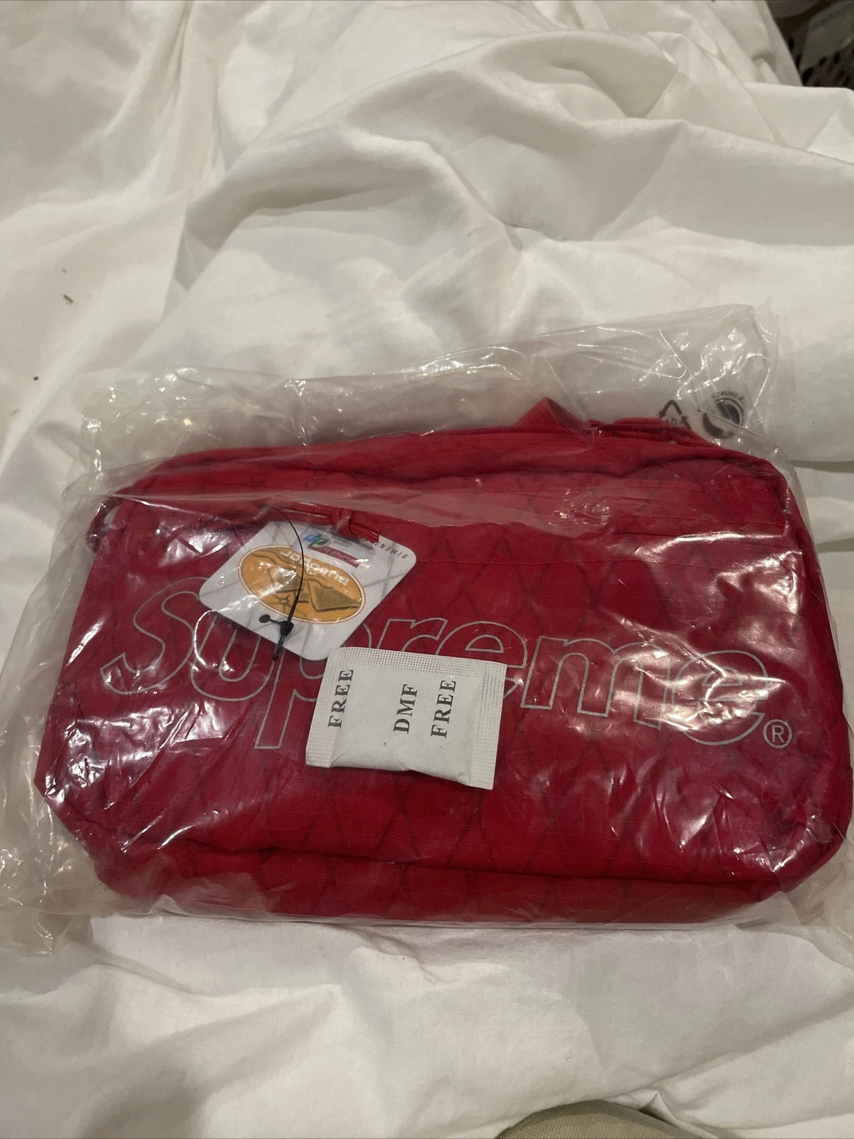 Sac bandoulière Supreme New York rouge FW 18 semaine 1 neuf avec étiquette authentique