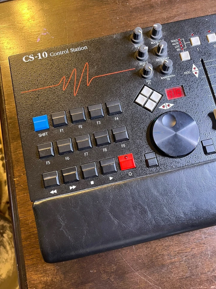 JL Cooper CS-10 Professional Control Station - Image 2 of 4