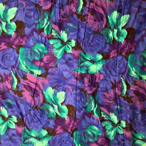 Vntg Large Floral print Woven rayon sewing fabric 4 3/4 yds x 54" wide Tiki - Picture 3 of 3