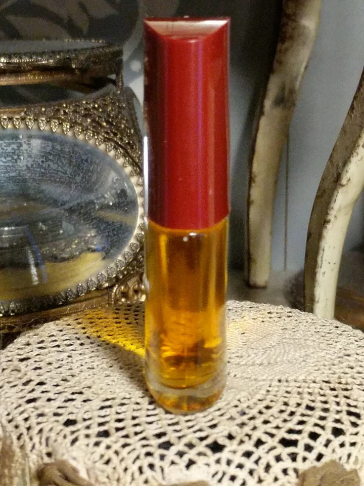 Cassini Perfume Vintage Botella 3/8 OZ Perfume Cassini Perfumes Ltd. ANTIGUO COMPLETO Foto 4 de 4