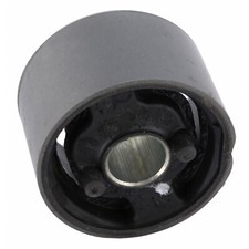 VESPA GT200 2003 TO 2006 REPLACEMENT ENGINE MOUNTING RUBBER BUSH