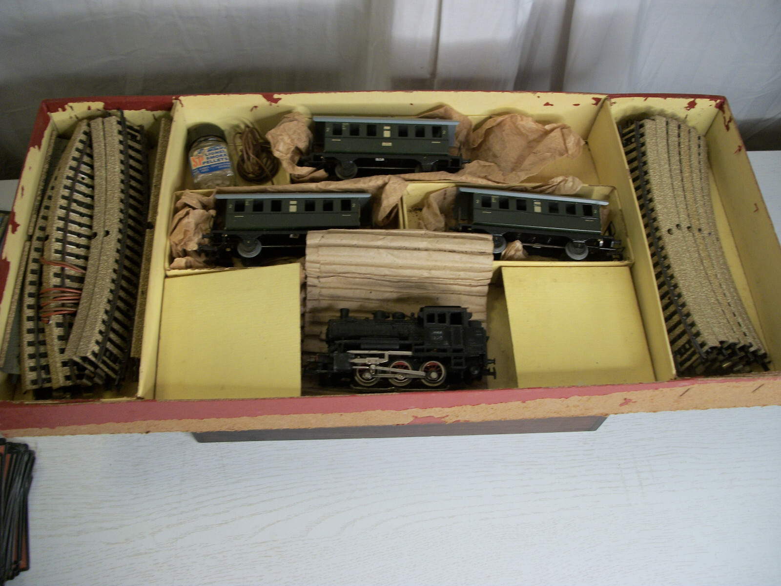 Vintage Marklin Train Set 3 Passenger Cars, Track 1950's, Metal USED eBay