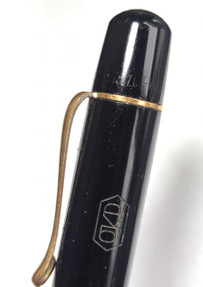 🔴PELIKAN 100 N Green Marbled Fountain Pen 14 K Gold 585 flex OM