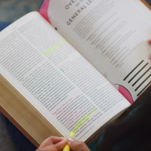 Personalized Custom ESV Kids Thinline Bible English Standard Version Leather - Imagen 16 de 36