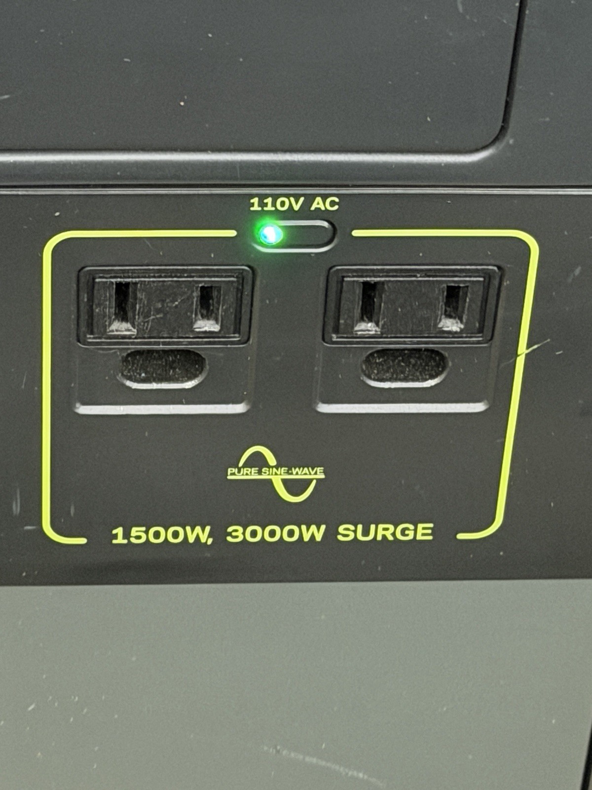 Goal Zero Yeti 1000 Portable Power Station 1500W Continuous/3000W Surge