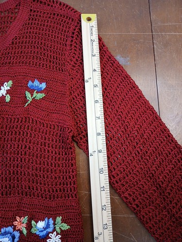 Open Knit Red Burgundy Floral Cardigan Medium Spring Summer Granny Cottage - Picture 9 of 9