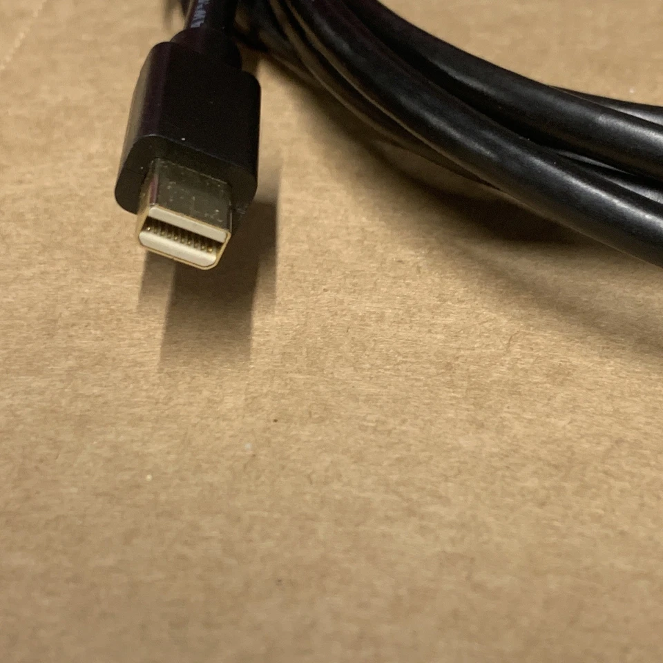 Job Lot 40 X New Mini DisplayPort to DisplayPort Male to Male Cable 1.8m - Image 4 of 4