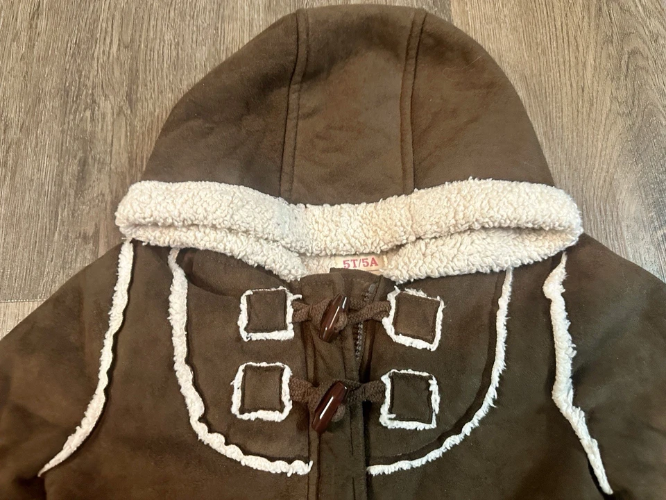 Chaqueta Old Navy Sherpa Forrada con Capucha Palanca Marrón Imitación Gamuza 5T Foto 4 de 4