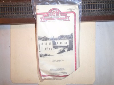 DPM #506 GRIPP'S LUGGAGE MFG N