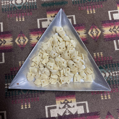 100 Miniature Imitation Elk Ivory Teeth Made of Polyresin Approx. 7x6mm