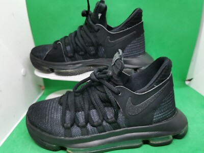 Kevin Durant Goes Lights-Out With The Nike KD 18 “Triple Black”