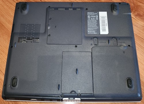 AOpen 1556 / MS2137 Notebook - No HD - BIOS locked - Picture 7 of 13