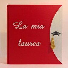 Album fotografico LA MIA LAUREA in pelle eco telata ROSSO con scritta intagliata