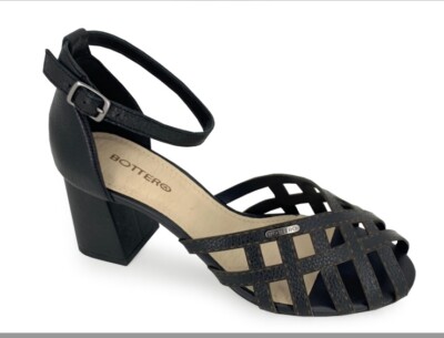 Bottero Botingrio 809 Sandal Black Size 10