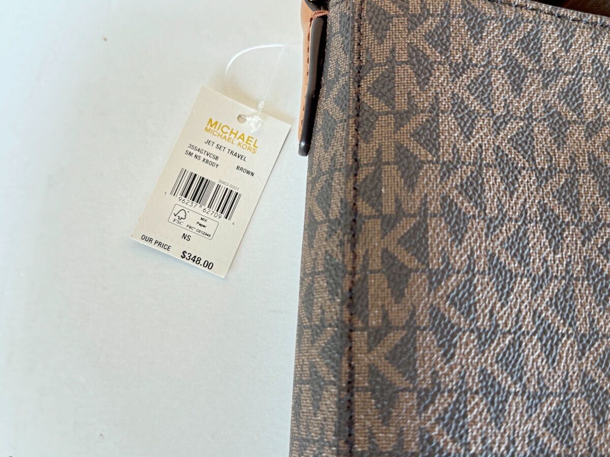 MICHAEL KORS JET SET TRAVEL SMALL SHOULDER MESSENGER BAG MK MICHAEL KORS JET SET TRAVEL SMALL SHOULDER MESSENGER BAG MK