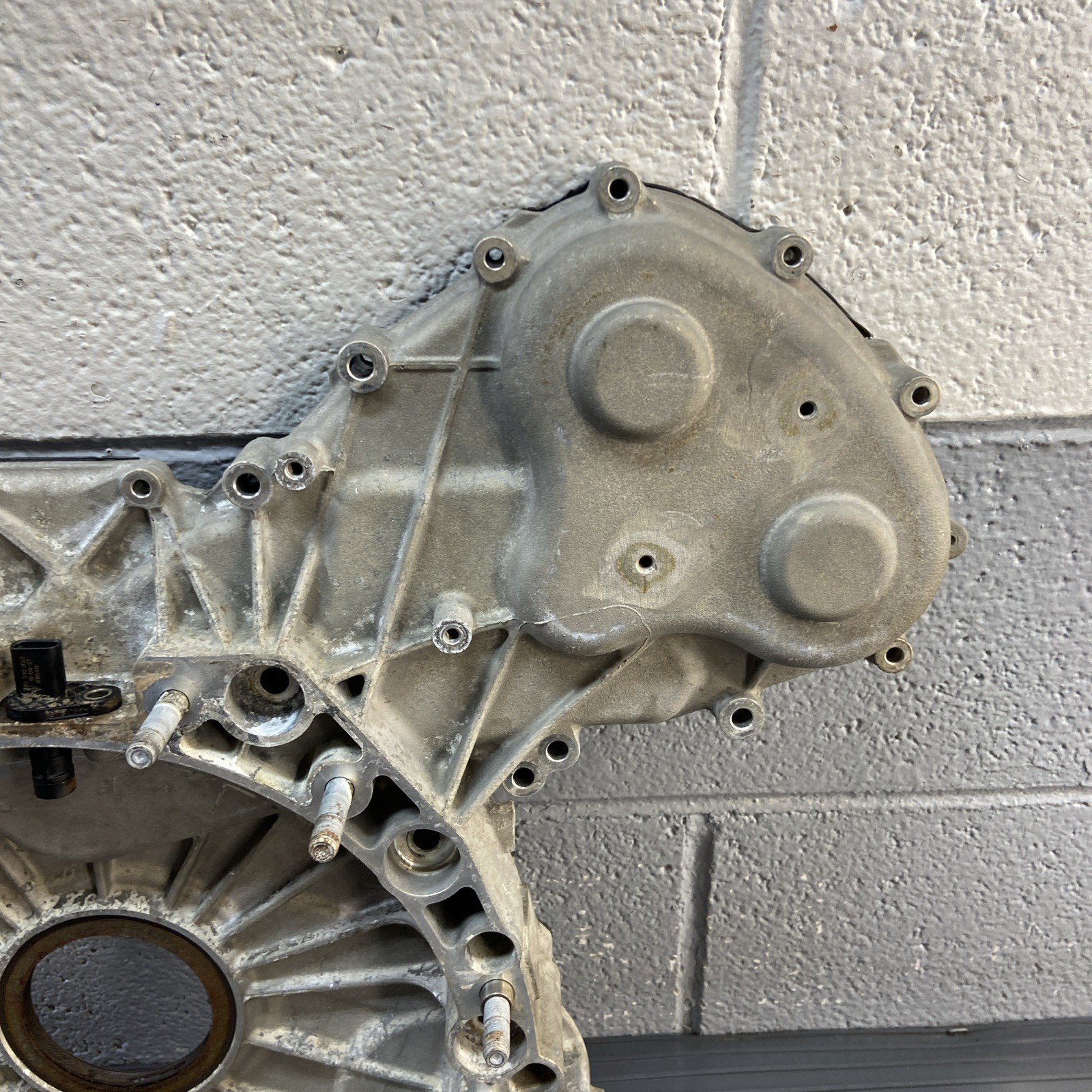 2018-2024 Ferrari Portofino F164 3.8L V8 Engine Rear Timing Cover 2333588 OEM