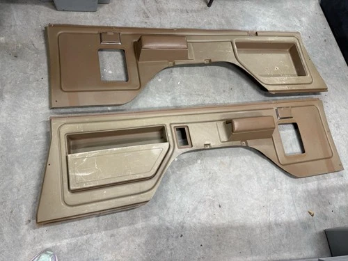 1980-1991 Ford Bronco rear Panels W/Ashtrays Both Sides OEM 80-91 Tan