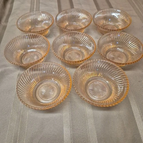 BEAUTIFUL! VINTAGE!! Set Of 8! Federal Glass “Diana” Pink Rose Depression Bowls