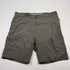 Wrangler ATG Shorts Mens 42 Gray All Terrain Gear Outdoor Hiking Utility Nylon