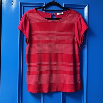 Marcs Raspberry Red Pink Textured Short Sleeve Top Size 10 (approx) Cap Sleeve