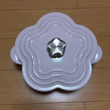Le Creuset Cocotte Fleur Flower Shallot 8in 2L Silver Knob New in Box
