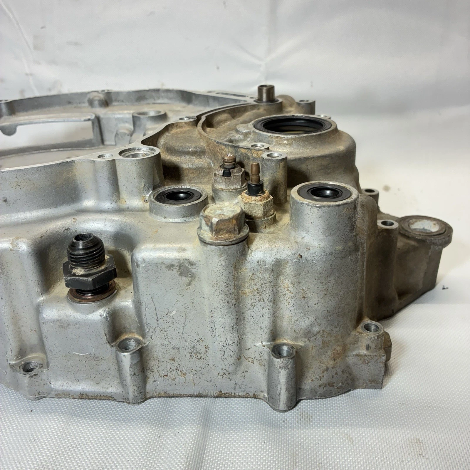 01-05 Yamaha Raptor 660 Engine Crank Case Crankcase  Left