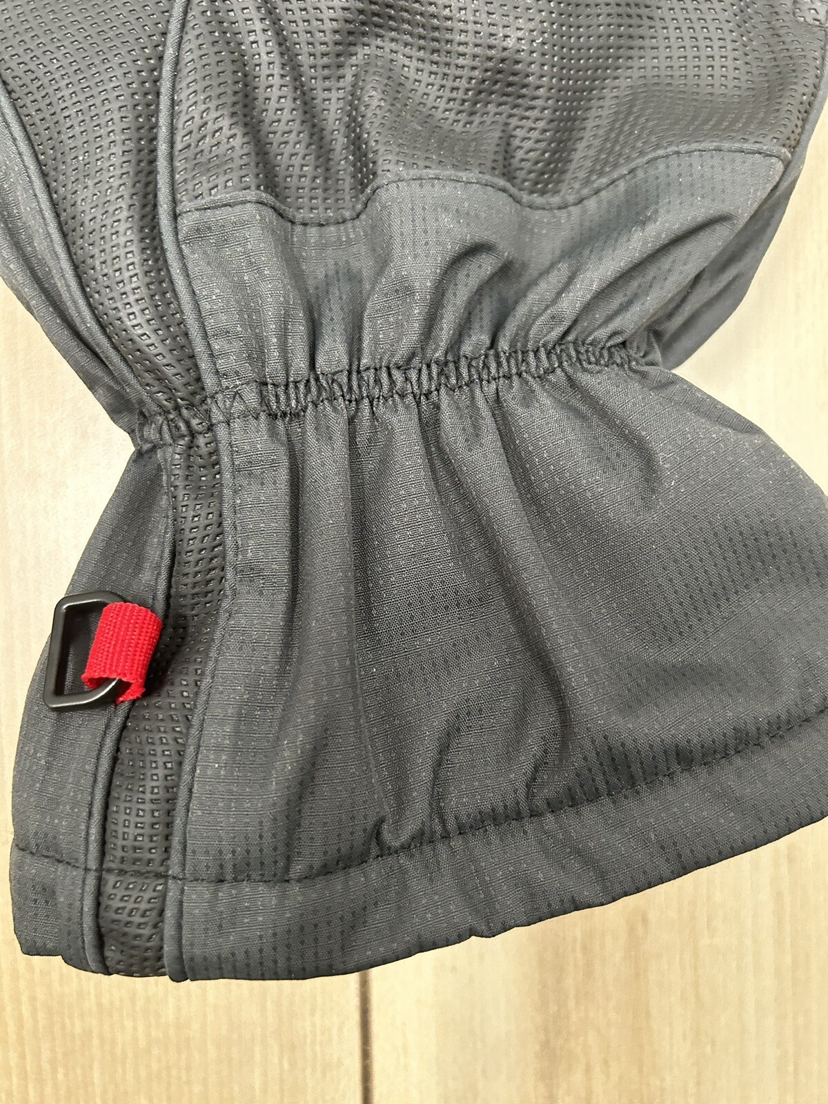 New Titleist Winter Golf Cart Mitts Mittens Black Hand Warm Gloves Men