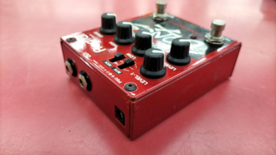 Radial Engineering Tonebone Bones London Distortion Guitar Effect