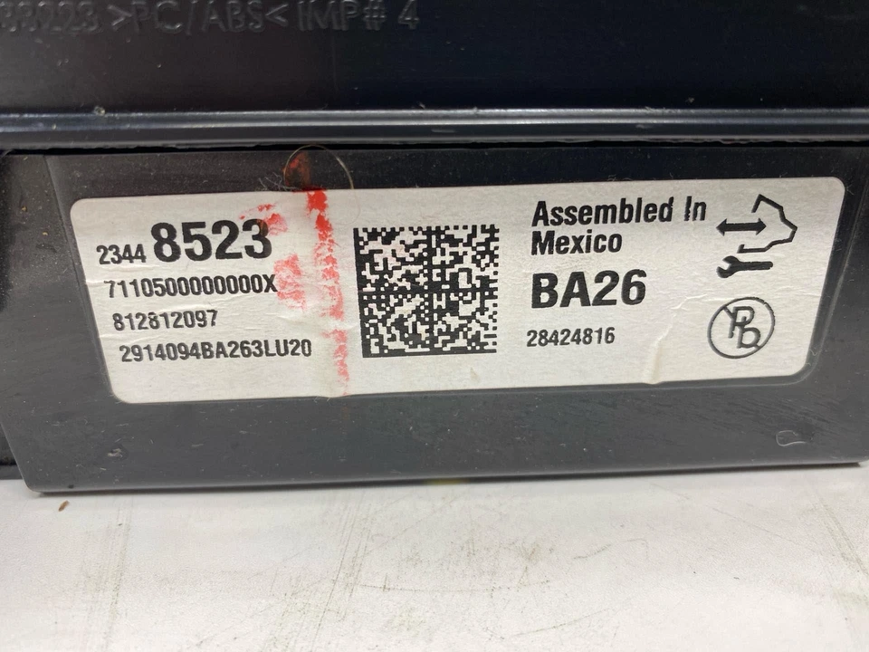 Cuadro de instrumentos velocímetro GMC SIERRA 1500 14 Foto 3 de 4