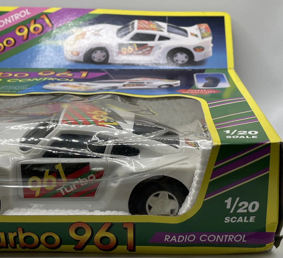 Vintage R/C Porsche Turbo 961 Plastic Radio Control 1/20 Scale White - Image 4 of 4