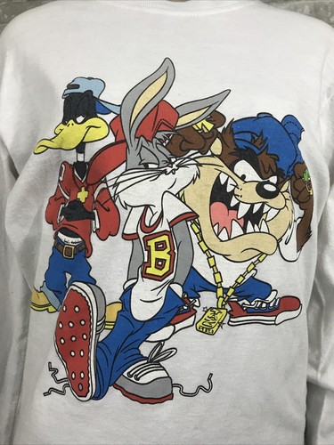 Looney Tunes Small White Hip Hop Bugs 