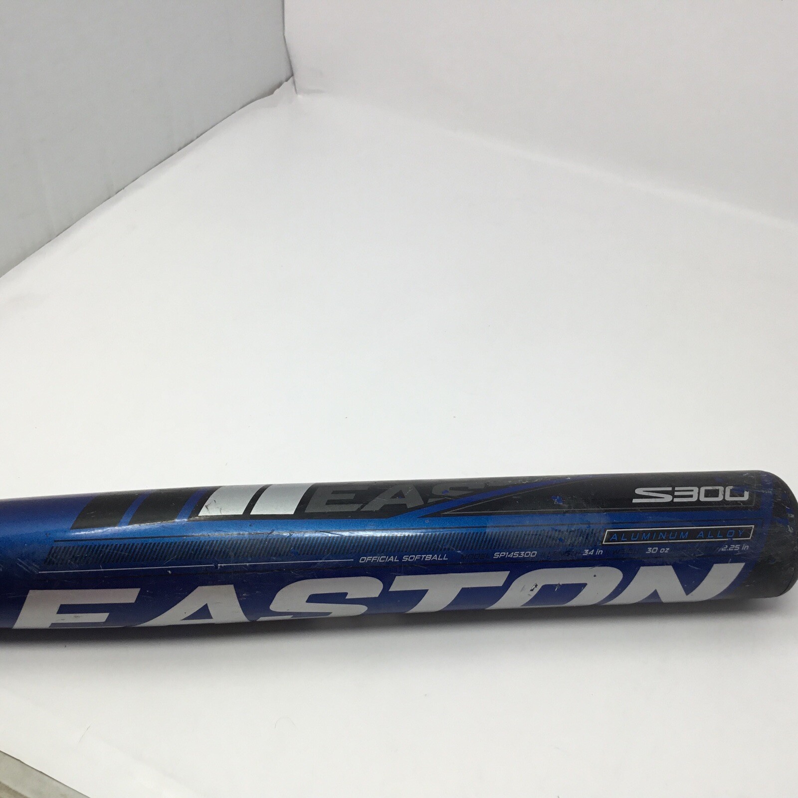EASTON S300 Softball Bat 34" 30 Oz 2 1/4” DIA Aircraft Alloy SP14S300