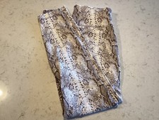 Lysse Leggings python snake Ladies  Medium 27  inseam grey brown cream