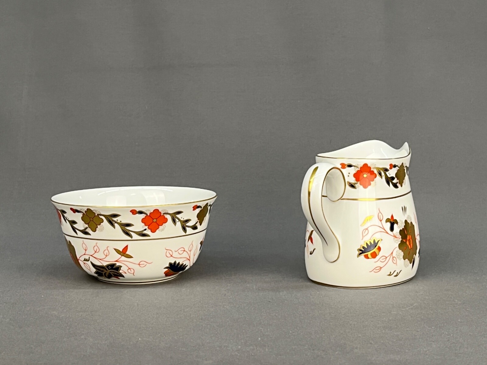 Royal Crown Derby ASIAN ROSE 8687 Imari 10 oz Creamer & Open Sugar