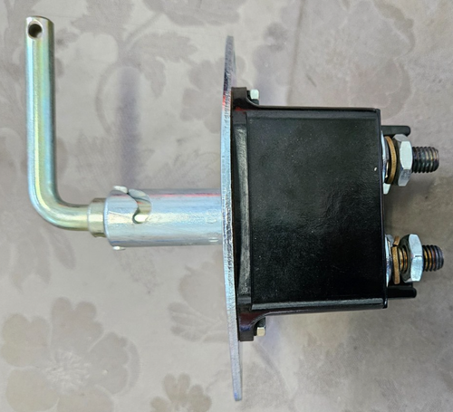 BATTERIE - TRENNSCHALTER - HAUPTSCHALTER, Groß, 2 Polig SCHLEPPER TRAKTOR LKW - Bild 3 von 5