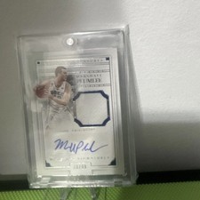 2016 Panini National Treasures Collegiate  Signatures Marshall Plumlee 36/99