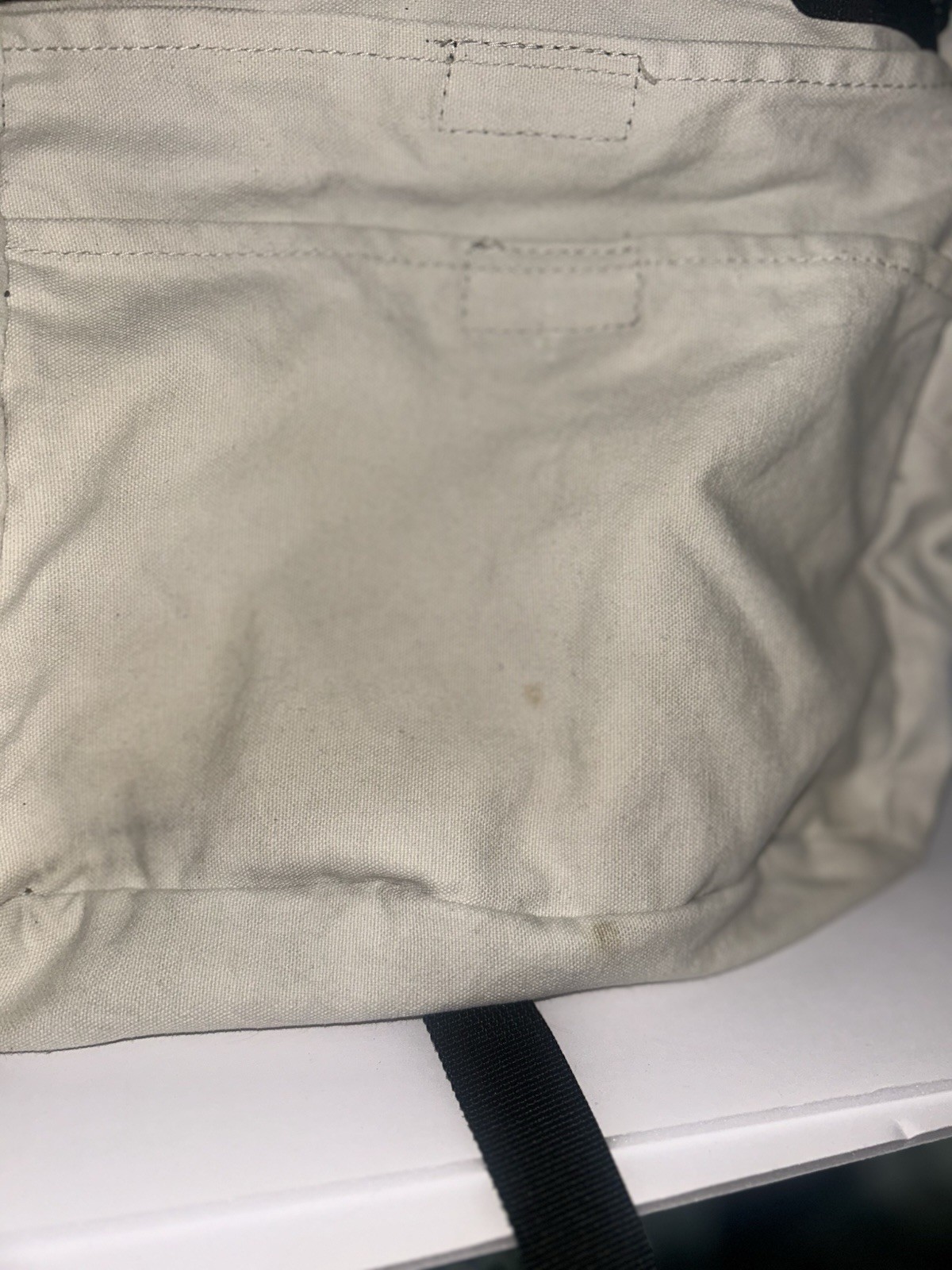 Kavu Off-White Backpack with Patterned Accent - image 2