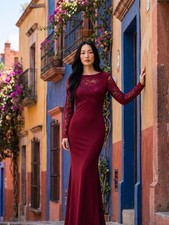 VTG Red Gotchic bodycon lace long sleeve gown dress low back full length Size 2