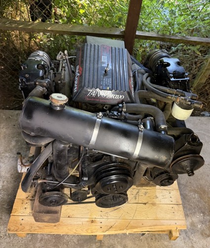 MerCruiser 7.4 L 454 GM V8 Bravo Marine Engine FOR PARTS OR REBUILD! GEN 5 RH