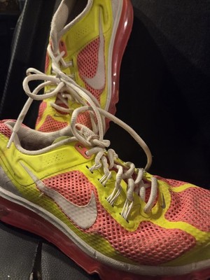 Nike Air Max Low Top Lace-Up Athletic Sneakers Pink Yellow White 599022-801
