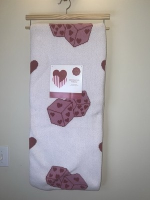 XOXO Valentine Decorative Throw Blanket 50x60 Pink Red Heart Dice Knit NWT