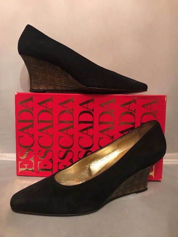 FAB! Vintage 90's ESCADA Black Suede Tin Brass Platform Classic Shoes Size 9B