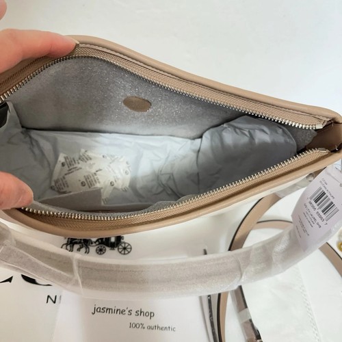 NWT Coach Laurel Shoulder Bag In Blocked Signature Leather CZ184/CZ178 - Picture 12 of 30