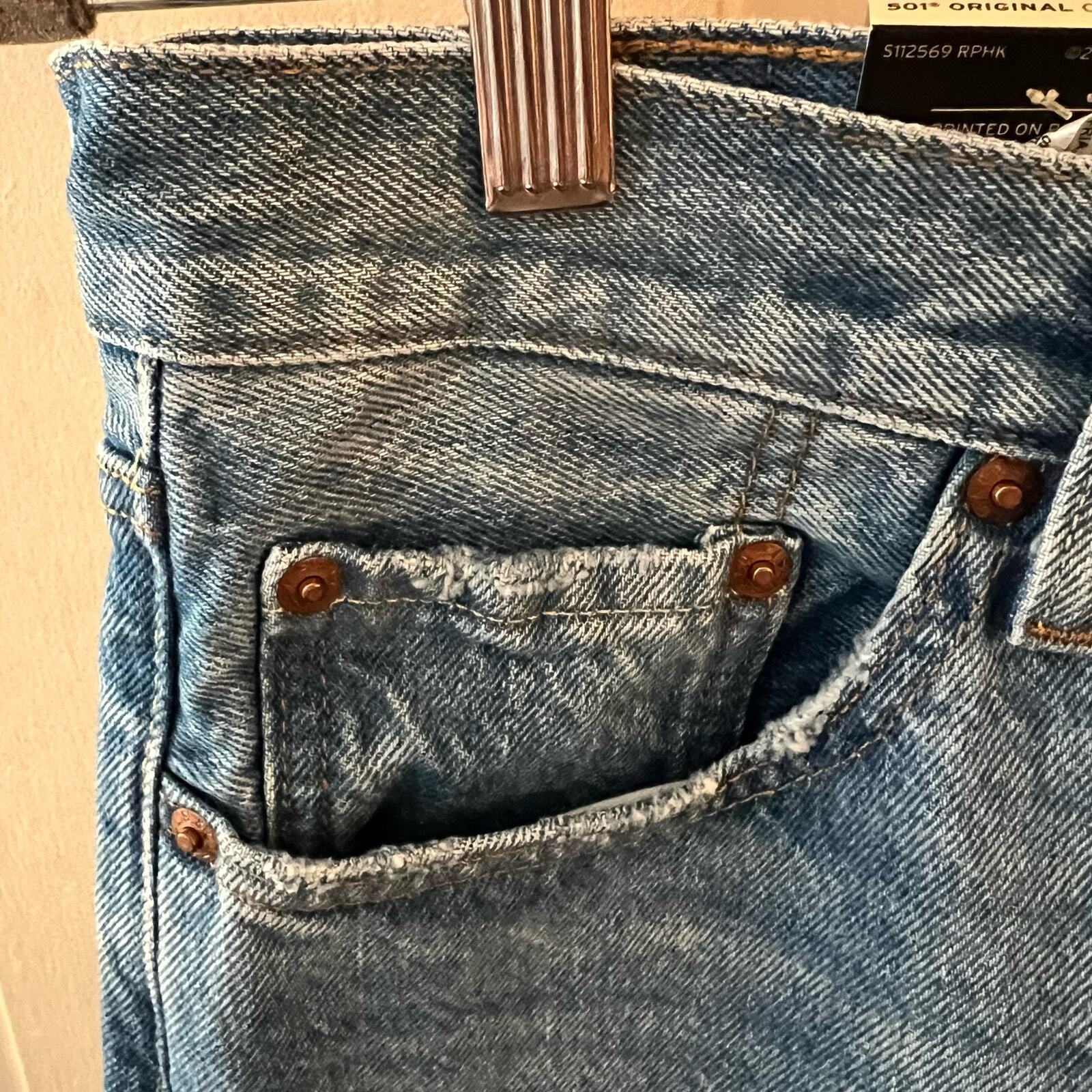 Picture 6 of 15
