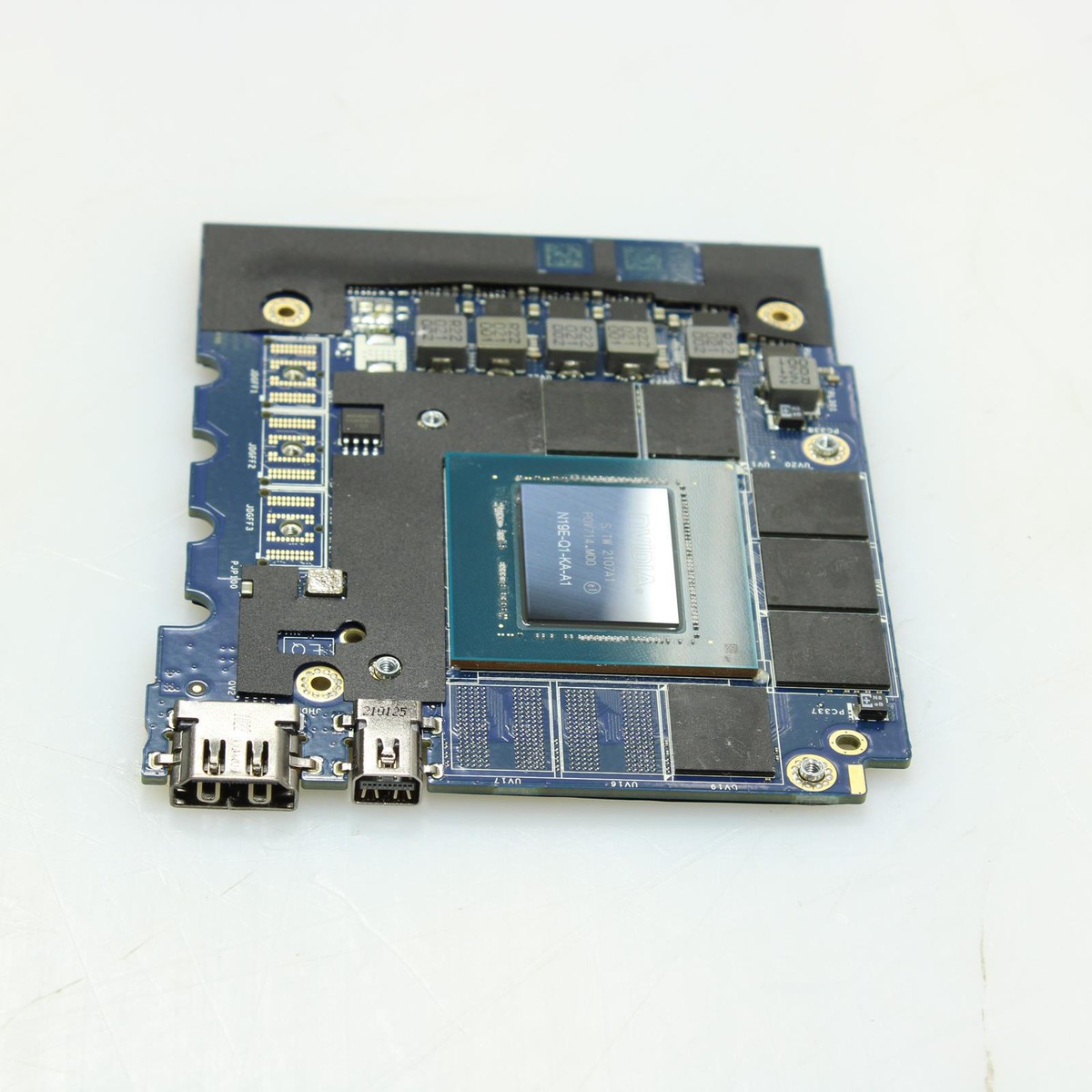 Dell 0464HC Precision 7550 Nvidia Quadro RTX 3000 6GB GDDR6 Laptop